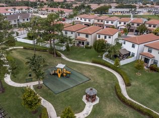 4182 Napoli Lake Dr, Riviera Beach, FL 33410