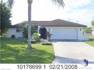 920 SE 29th Ter, Cape Coral, FL 33904