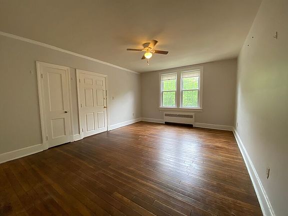 3rd image of 1320 Kenmore Ave #1324-C