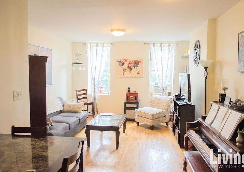 2nd image of 310 5th Ave APT 4L