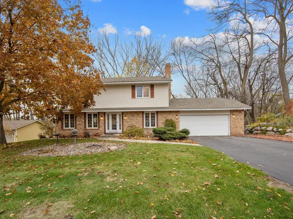 13204 Sheffield Curv, Minnetonka, MN 55305