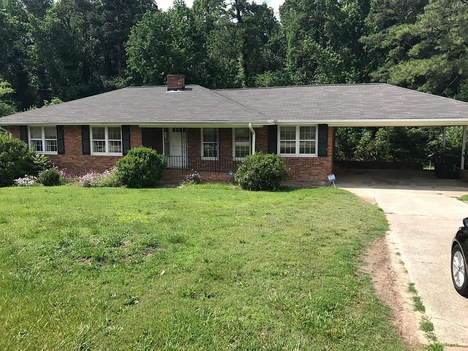 2nd image of 3901 Buffaloe Rd