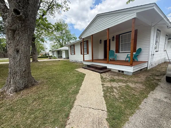 102 Morris Ave, Cantonment, FL 32533