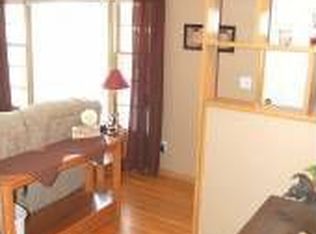 2075 Western Ave N, Roseville, MN 55113