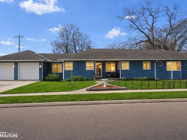 108 S Franklin St, Lake Mills, IA 50450