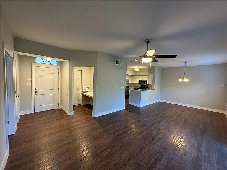 10000 SW 52nd Ave #V139 — Photo 8