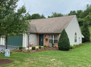 215 Saddlebrook Dr, Indiana, PA