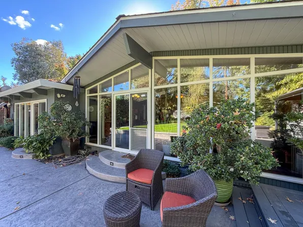 3113 Bertis Dr, Sacramento, CA 95821