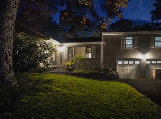 124 Wyndover Lane, Stamford, CT 06902