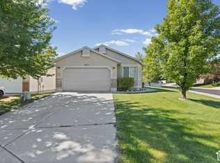 6717 S Empress Ln, West Jordan, UT 84081