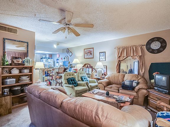 5th image of 1432 W Emerald Ave Unit 741