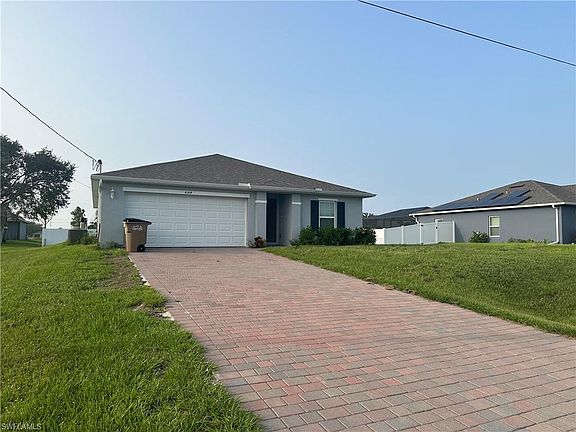 2nd image of 4144 NE 10th AVE
