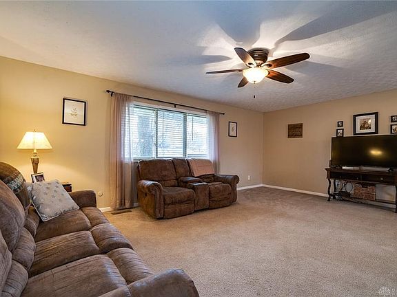 4th image of 3033 Sandywood Dr