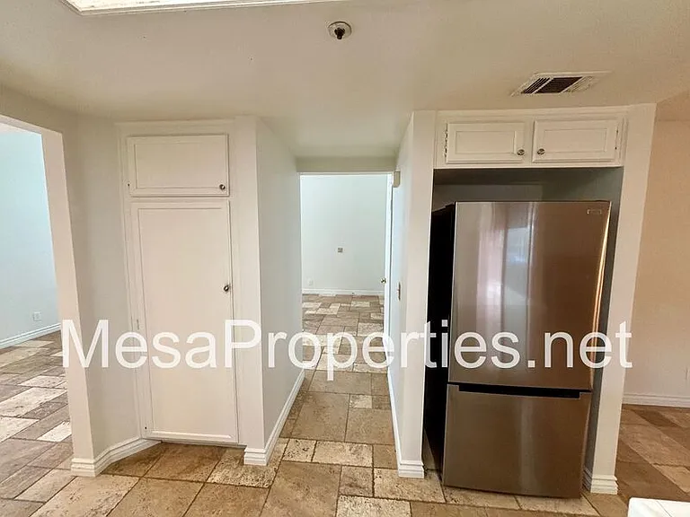 14925 Dandelion Ct — Photo 8
