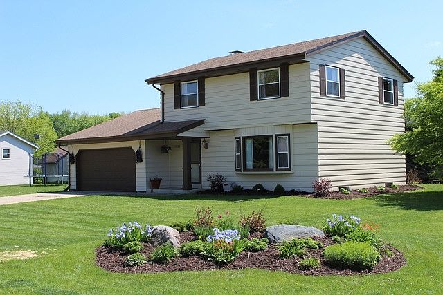 1st image of 7223 W Imperial Dr