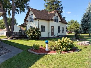 501 1st Ave SE, Pine Island, MN 55963