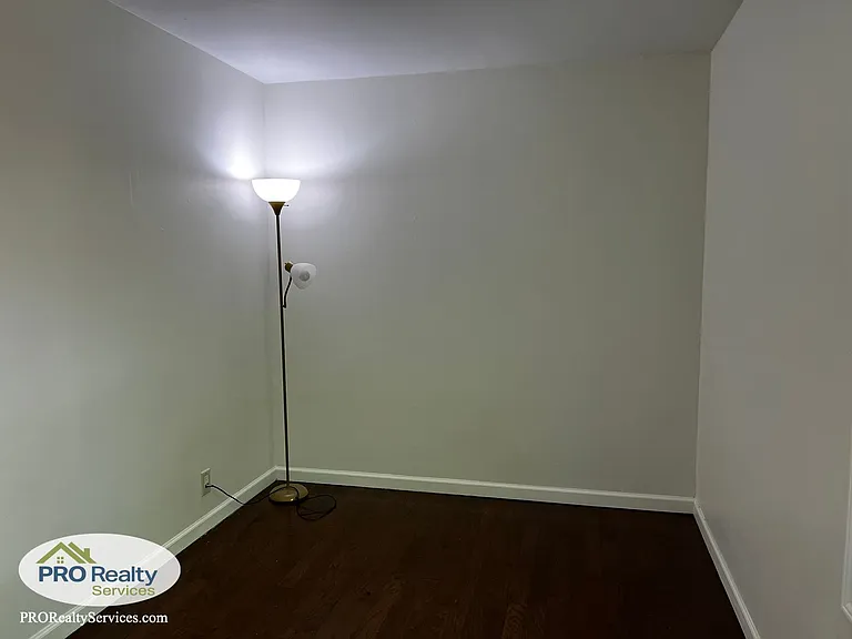 3146 Utah Ave S — Photo 13