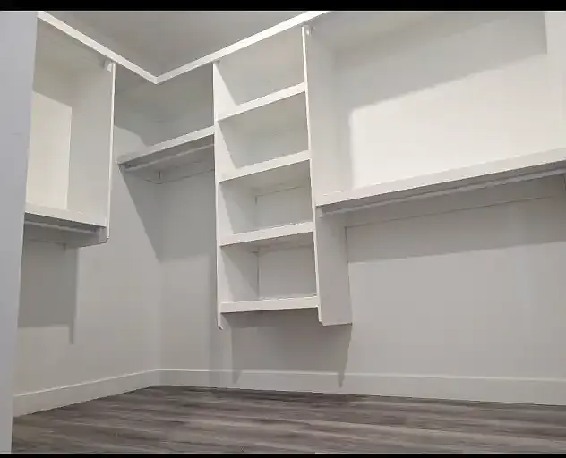 3 bed, 2.0 bath, 1391 sqft, $2,400 — Photo 3