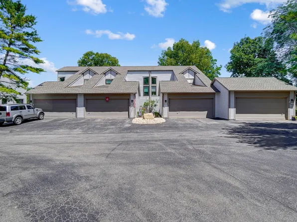 2713 Woodland Trail Dr #4, Columbus, OH 43231
