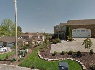 34 Whitehall #34, Bristol, TN 37620