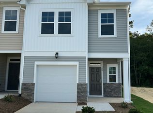 920 Pilot St, Haw River, NC 27258