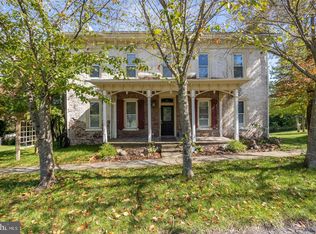 1509 Manatawny Dr, Boyertown, PA 19512