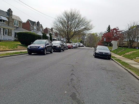 4th image of 805 Cypress St