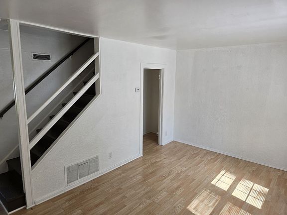 3rd image of 49 S 23rd St