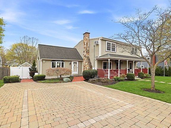 3rd image of 33 Julia Rd