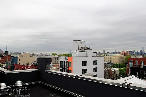 Rented by Rennit Inc. | media 24