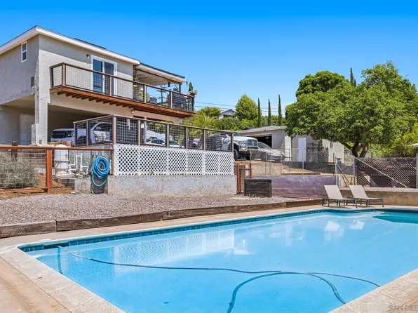 9050 Westhill Rd, Lakeside, CA 92040