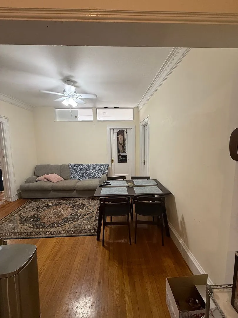 No Fee! Ht/ Hw Included 4 Bed/2 Bath On Parkvale In Allston — Photo 4