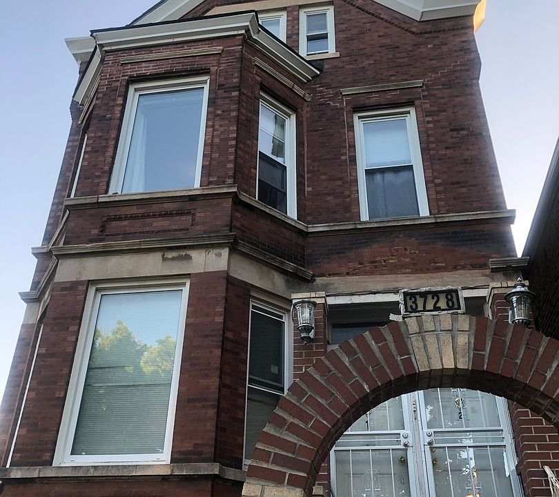 1st image of 3728 S Hermitage Ave APT 2