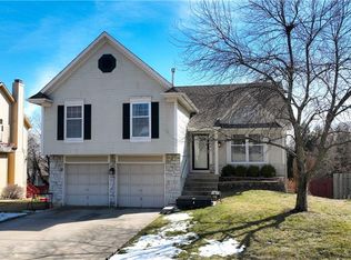 16490 W 132nd Ct, Olathe, KS 66062