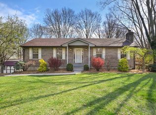 23534 Mapleridge Dr, Lawrenceburg, IN 47025