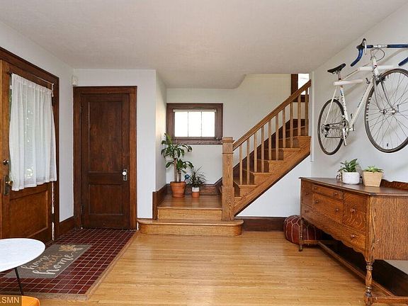 3rd image of 2129 Palace Ave