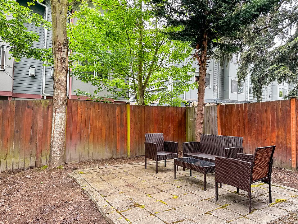 fully fenced yard