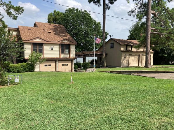 554 Harbor Dr