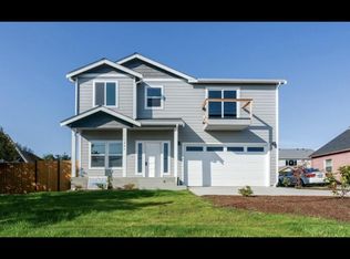 1384 E Whidbey Ave, Oak Harbor, WA 98277