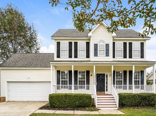 512 Waterford Dr, Clayton, NC 27520