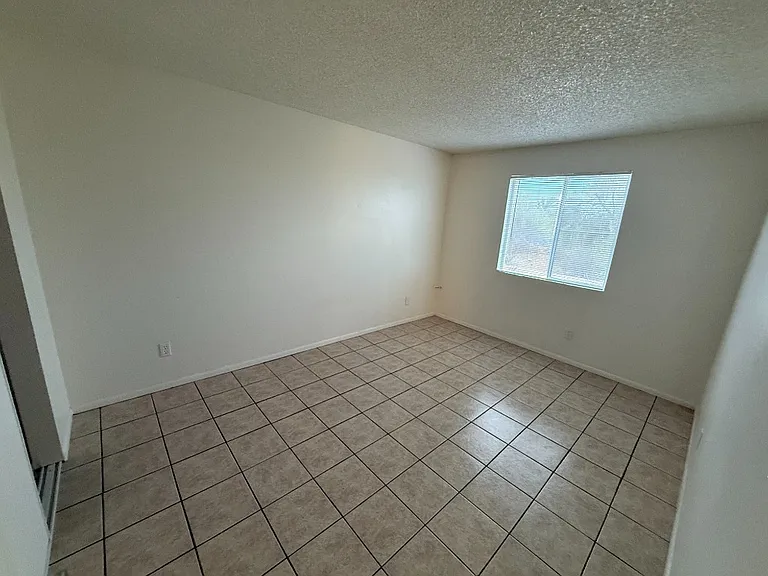 508 N Scott Ave #1 — Photo 12