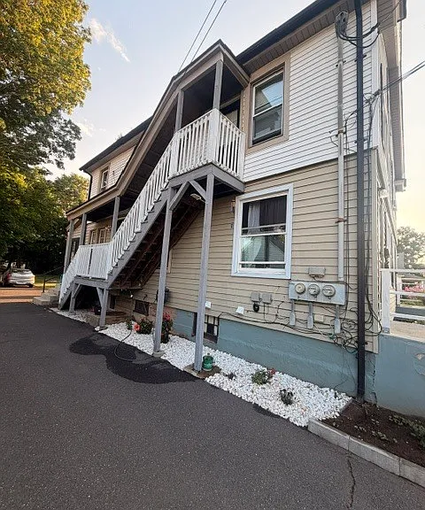 94 Tomlinson Ave #2 — Photo 2