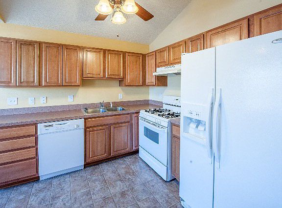 5th image of 107 Tirasco Ct