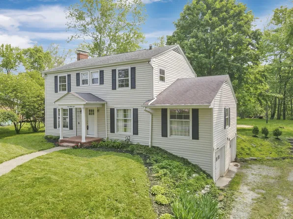 498 Marion Manor Woods, Newark, OH 43055