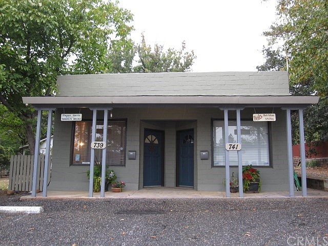 2nd image of 739 Fir St