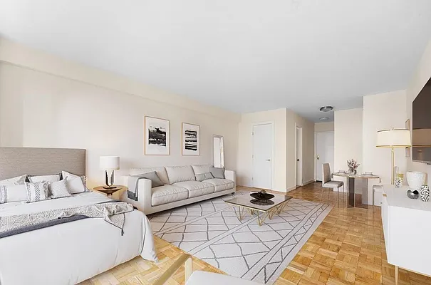 Rented by Keller Williams NYC | media 2