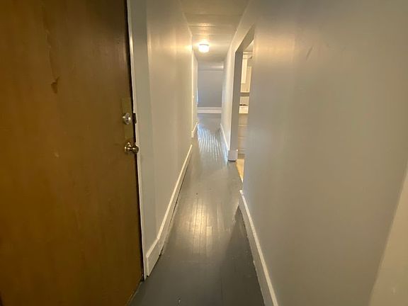 2nd image of 1513 E Superior St #8