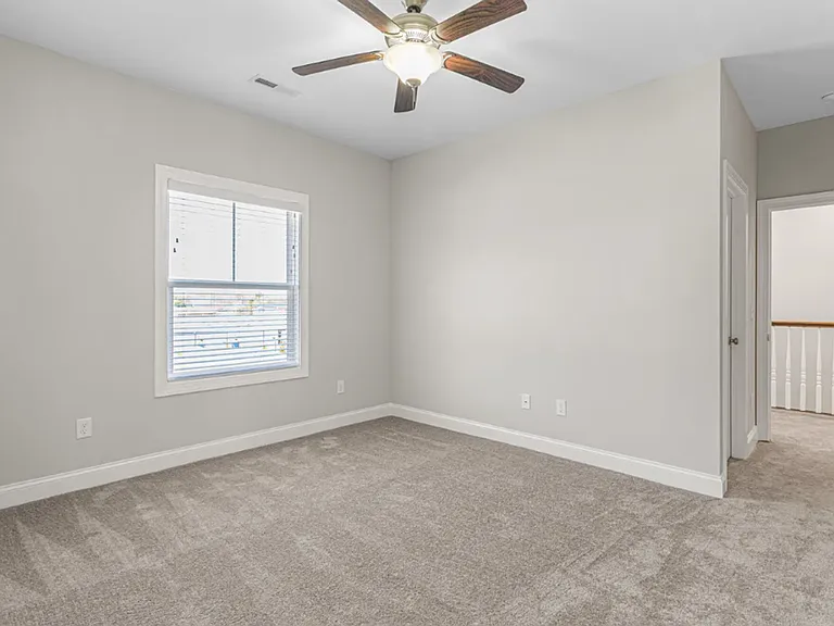 City Pointe Townhomes — Photo 19