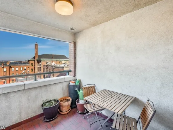 41-51 Wilson Ave #4i, Newark City, NJ 07105