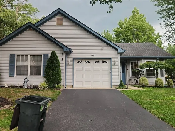 104 Morning Glory Ln, Whiting, NJ 08759